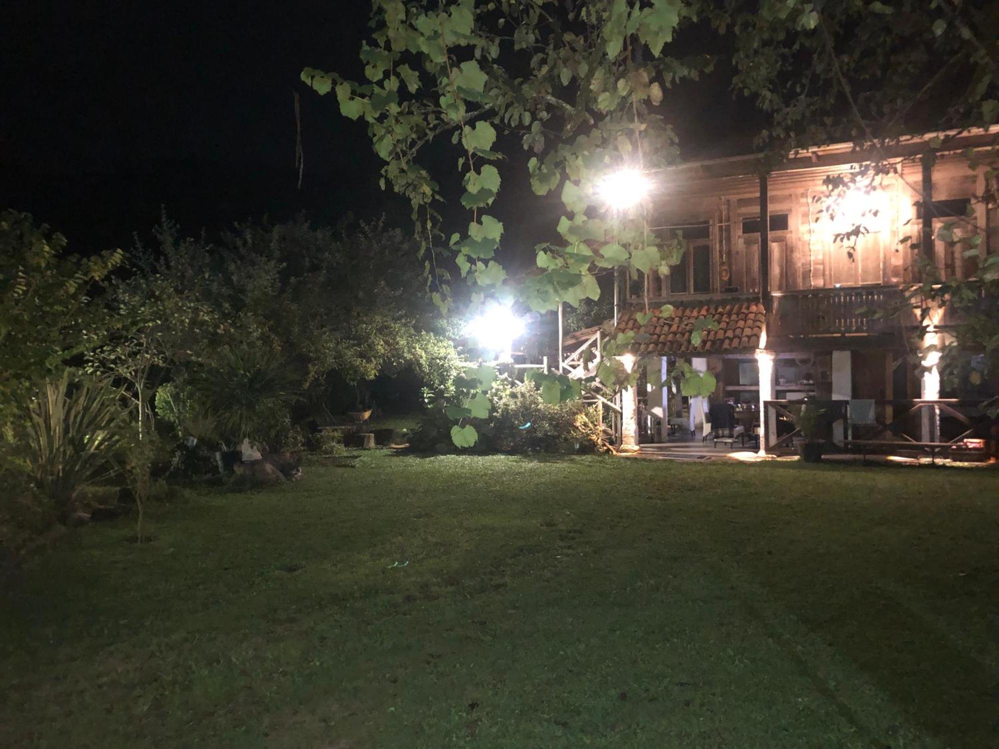 Gomis Mta Riverside Ozurget'i Bagian luar foto